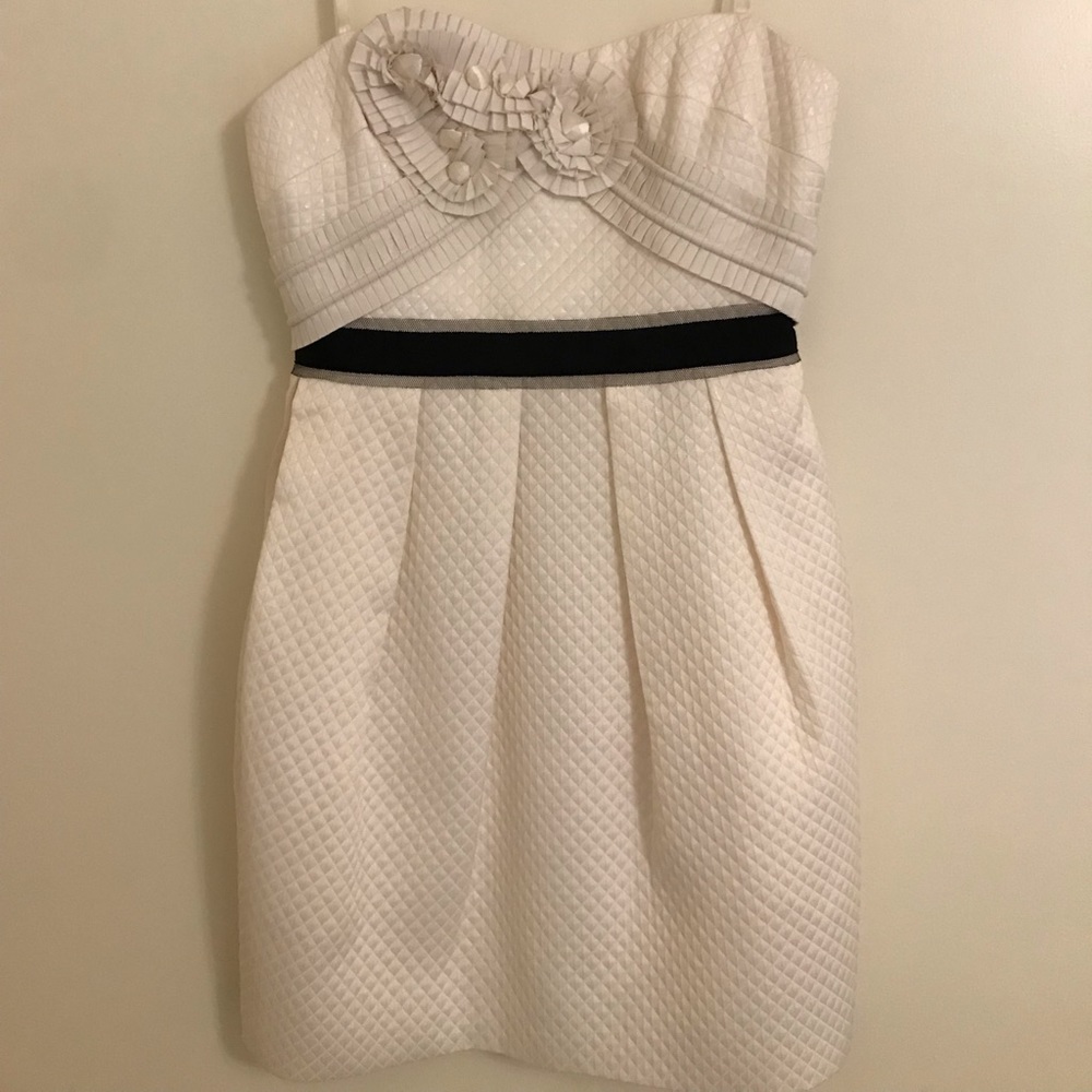 BCBG Strapless White W/ Detailing Cocktail Dress